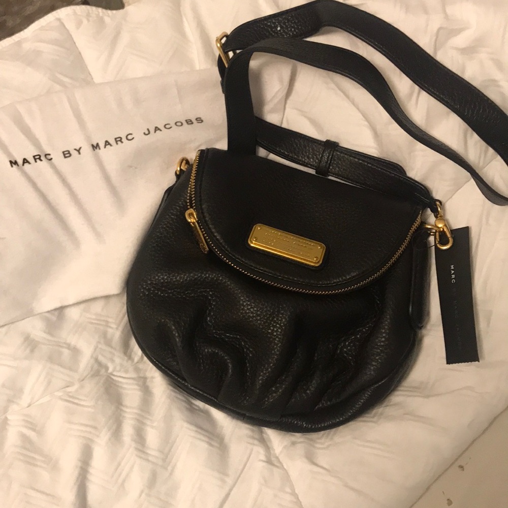 Marc Jacobs leather bag/cross body bag